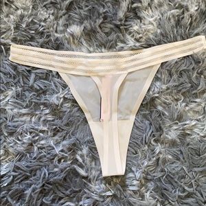 Victoria's Secret Intimates & Sleepwear - Victoria's Secret thong (small) Victoria's Secret Intimates & Sleepwear - Victoria's Secret thong (small)